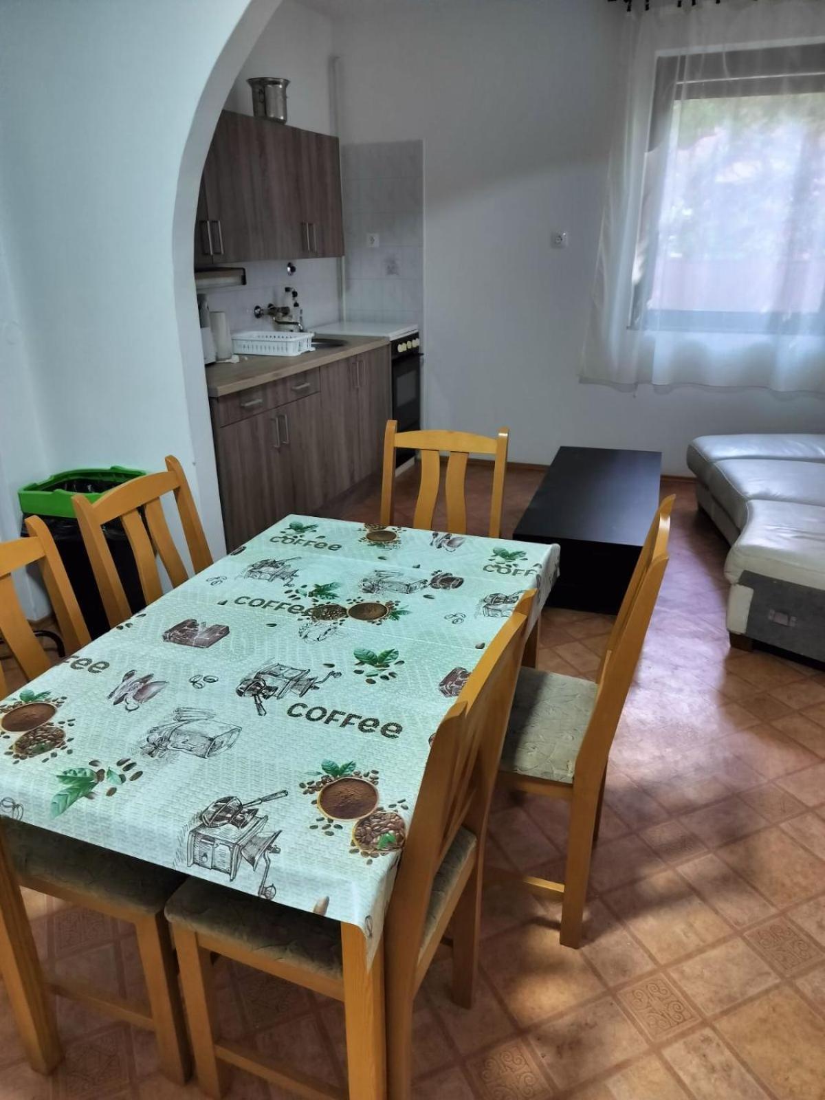Ferienwohnung Ady Gold Five Siófok Exterior foto